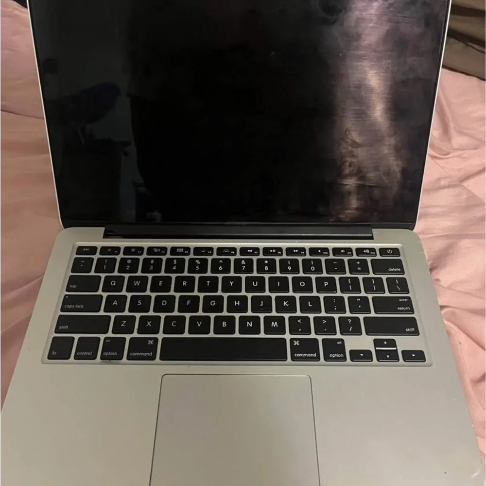 Apple Silver MacBook Laptop